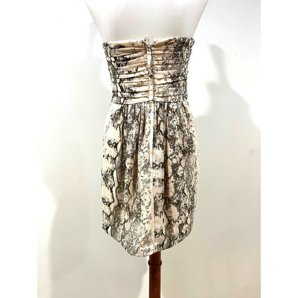 H&M- strapless dress- size 6 - Picture 5 of 6